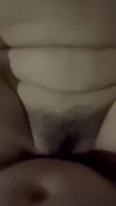 【原创】正面打桩跑步认识的骚母狗，疯狂嚎叫